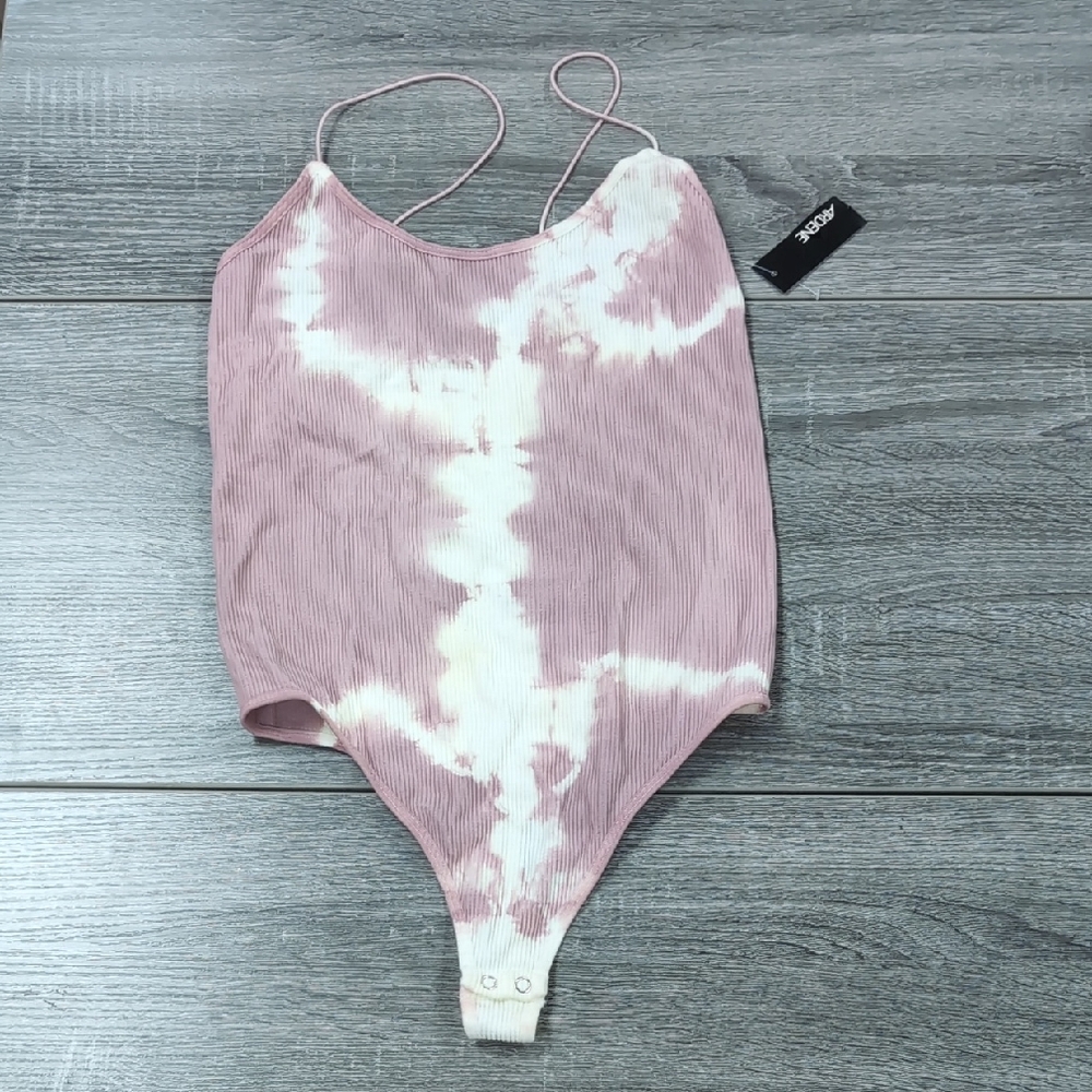 Ardene Blush and Cream Tie-Dye Bodysuit